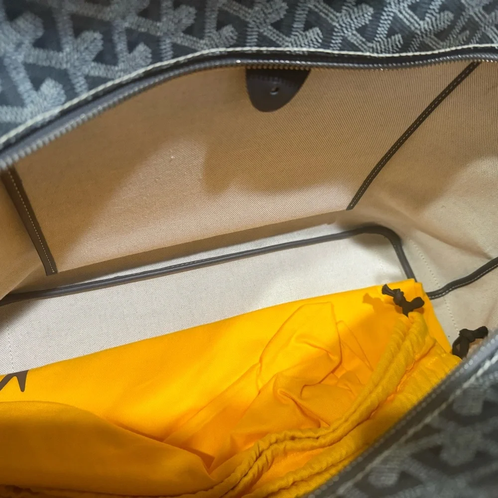 Goyard Artois